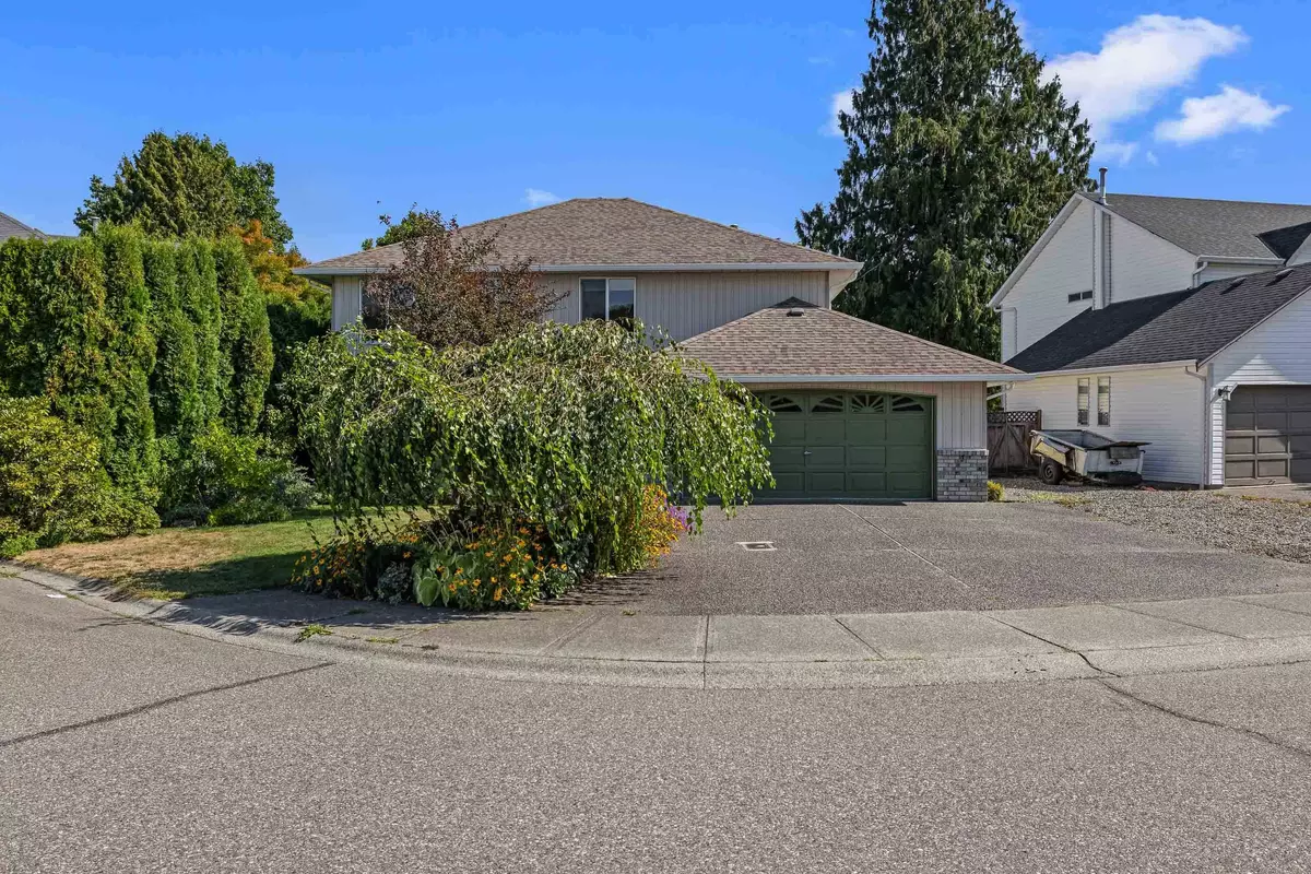 Chilliwack, BC V2R 3B6,44637 Cumberland AVE