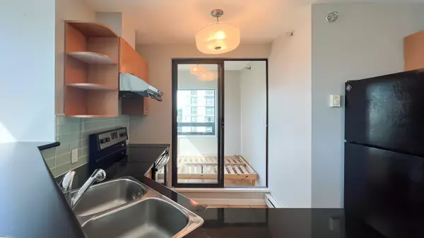 Vancouver, BC V6E 4R9,1367 Alberni ST #1502