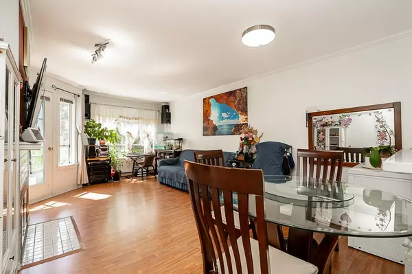 Richmond, BC V6Y 1X8,7760 Moffatt RD #213