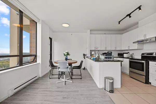 Burnaby, BC V3N 0A9,6823 Station Hill DR #1802