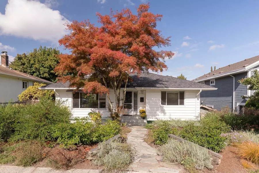 113 Eighth AVE, New Westminster, BC V3L 1X9