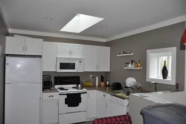 Chilliwack, BC V2P 3K7,46011 Riverside DR