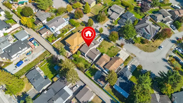 Surrey, BC V3S 5E3,14437 Chartwell DR