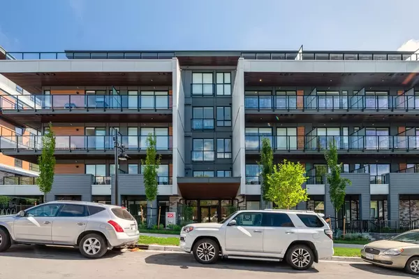 Coquitlam, BC V3K 0J9,375 Clayton ST #309
