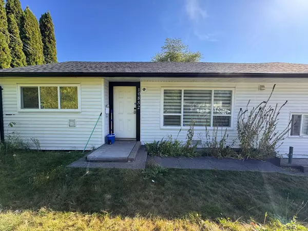 Surrey, BC V3R 3G2,10852 140 ST