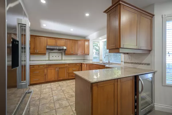 Delta, BC V4K 4M1,4430 50a ST