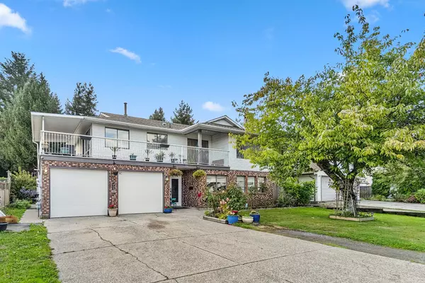 9675 130th ST, Surrey, BC V3T 3L2