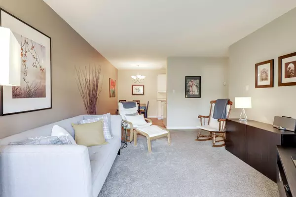 North Vancouver, BC V7L 1B5,330 E 1st ST #302