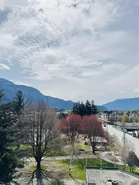 37994 Second AVE #602, Squamish, BC V8B 0C3