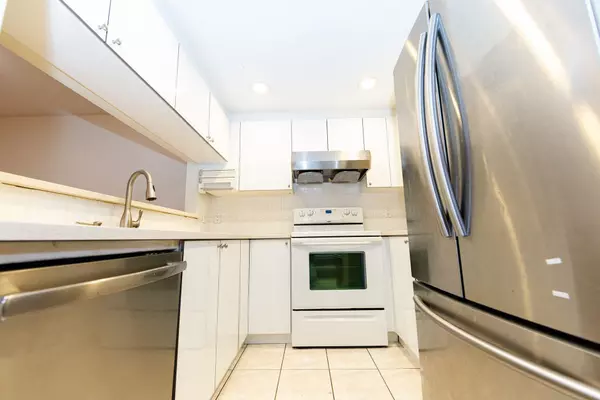 Richmond, BC V6X 3Y8,10280 Bryson DR #6