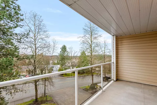 22611 116 AVE #225, Maple Ridge, BC V2X 0W7