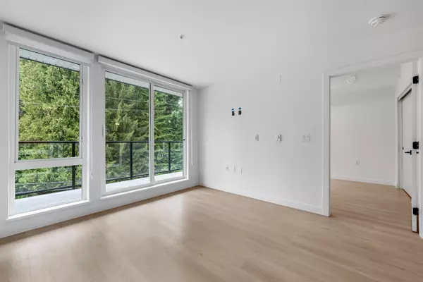 Port Moody, BC V3H 0N3,1100 Clarke RD #402