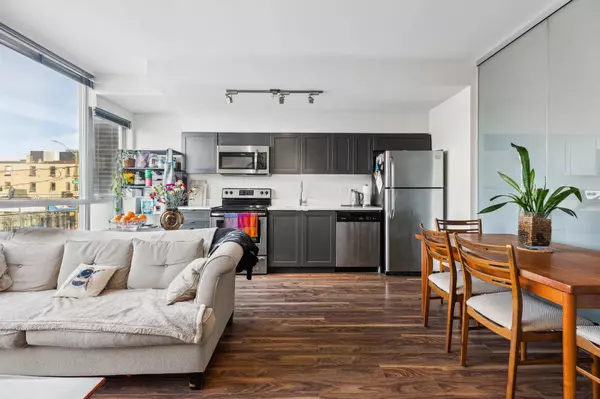 Vancouver, BC V5T 0B6,2511 Quebec ST #213