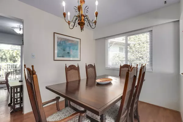 Burnaby, BC V5B 4G8,2141 Dauphin PL