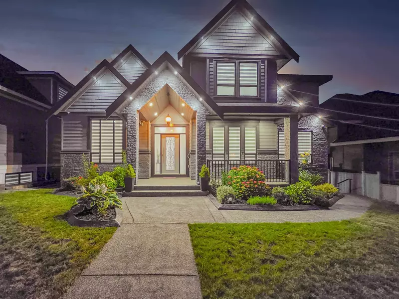 5804 152nd ST, Surrey, BC V3S 3K2
