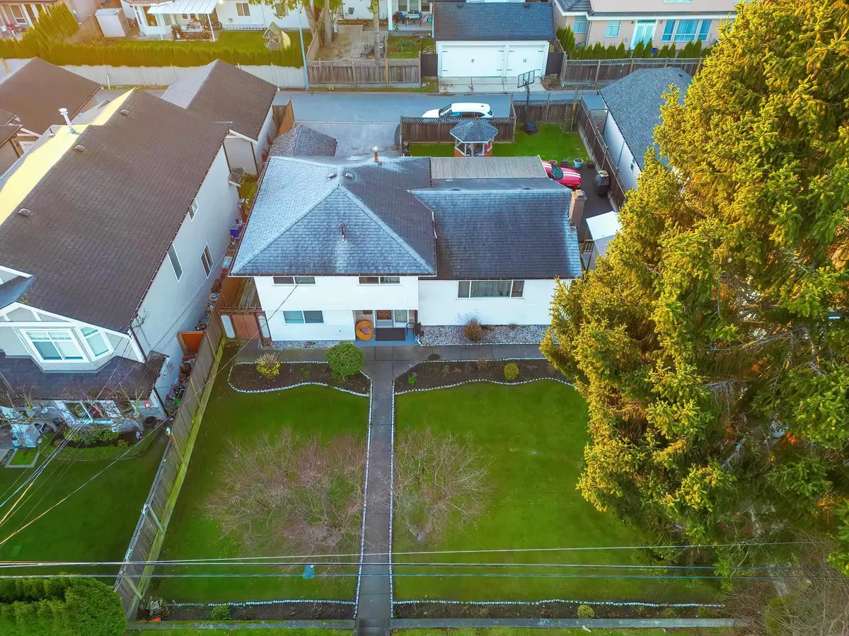 Richmond, BC V7E 1R6,9211 No. 1 RD