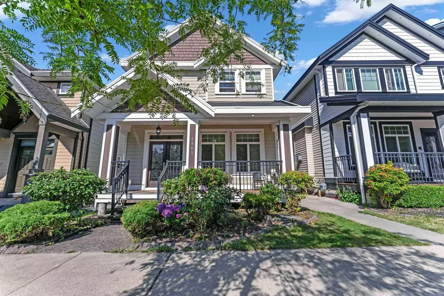 5865 131a ST, Surrey, BC V3X 0E4