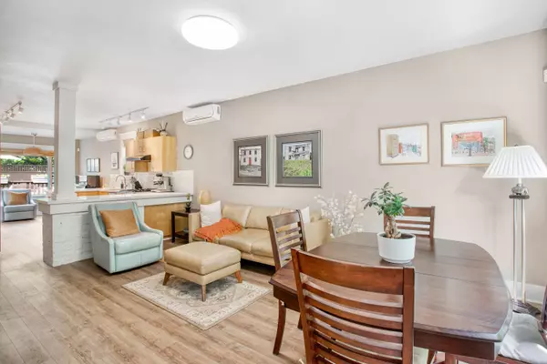 Vancouver, BC V6J 3S1,1351 Maple ST