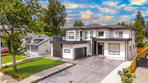 Surrey, BC V3W 6S8,14169 75 A  Surrey Bc AVE