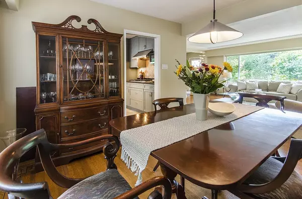 West Vancouver, BC V7S 1A5,19 Glenmore DR