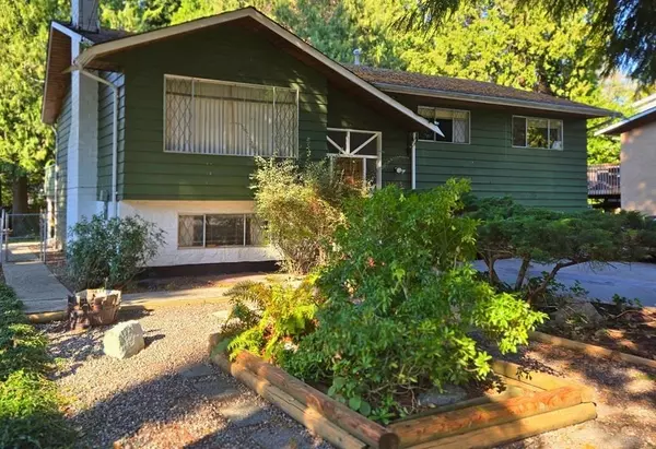 Surrey, BC V4A 2K6,12563 26 AVE