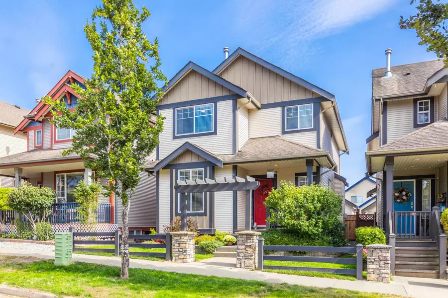 6522 193a ST, Surrey, BC V4N 5P8