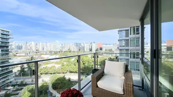 Vancouver, BC V5Y 4A1,1788 Columbia ST #1202