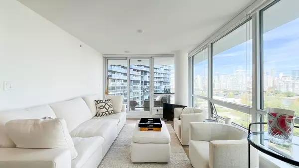 Vancouver, BC V5Y 4A1,1788 Columbia ST #1202