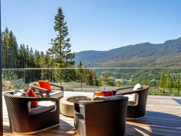 2919 Heritage Peaks TRL Whistler, BC V8E 0L6