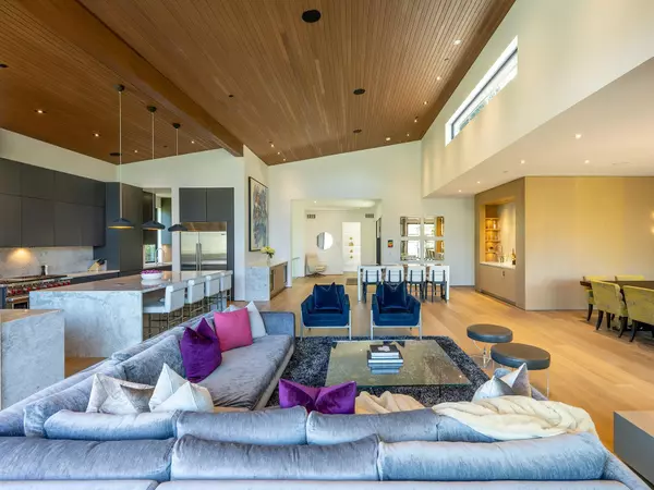 2919 Heritage Peaks TRL Whistler, BC V8E 0L6