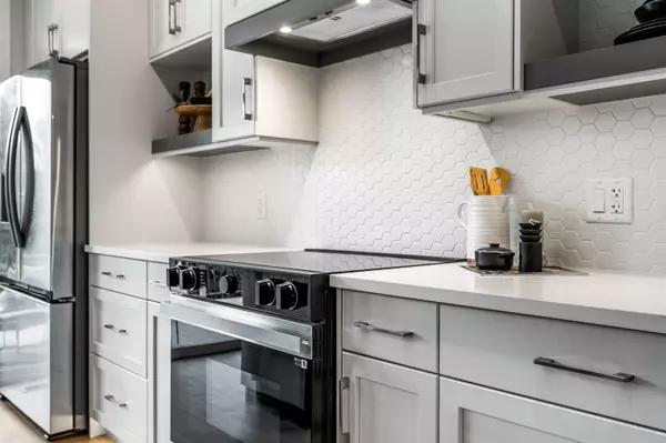 44714 Willowstream RD Chilliwack, BC V2R 6M1