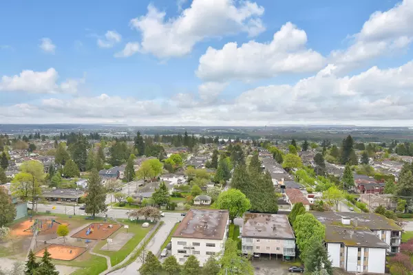 Burnaby, BC V5H 0C7,6658 Dow AVE #1503