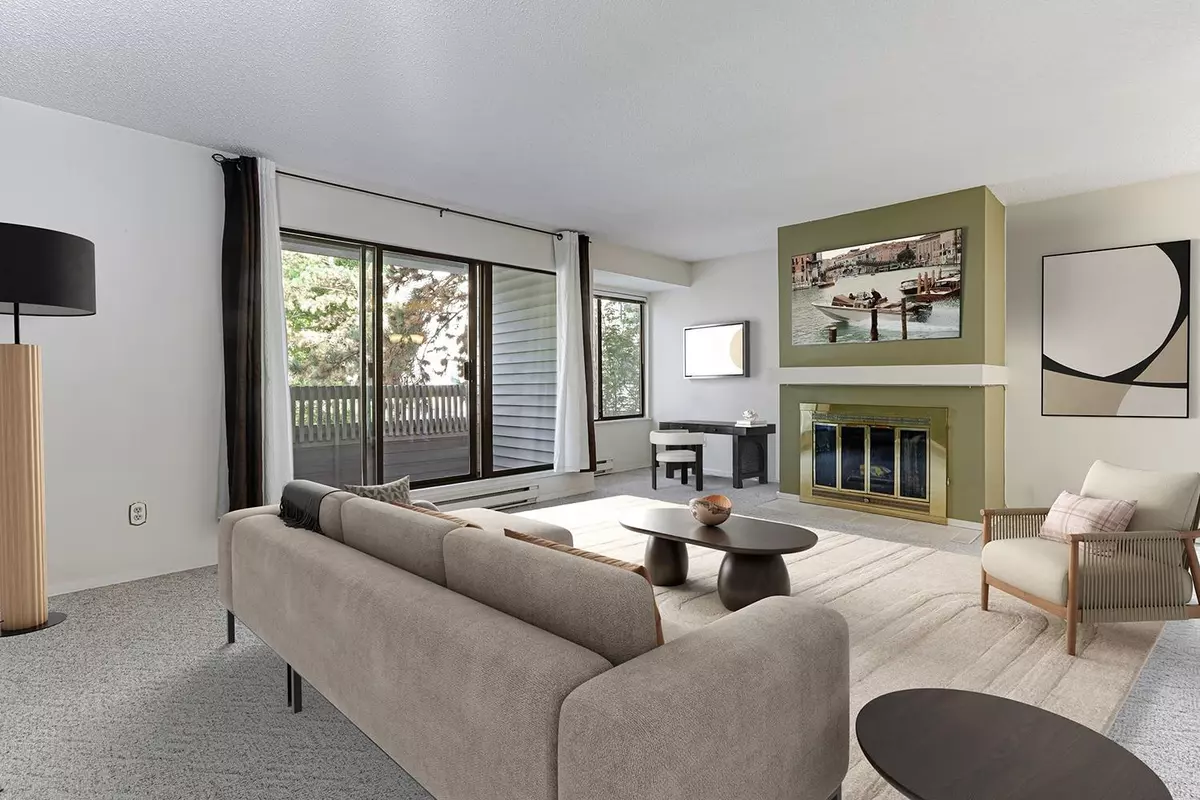 Richmond, BC V6X 3A8,5800 Cooney RD #106
