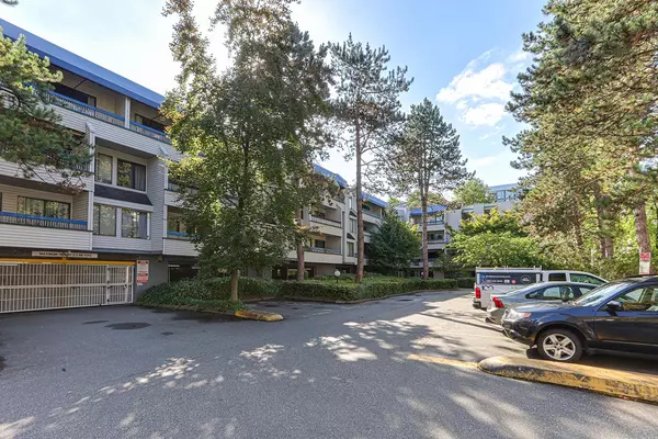 Richmond, BC V6X 3A8,5800 Cooney RD #106