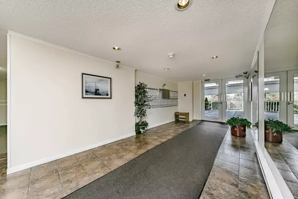Coquitlam, BC V3J 1P1,615 North RD #311