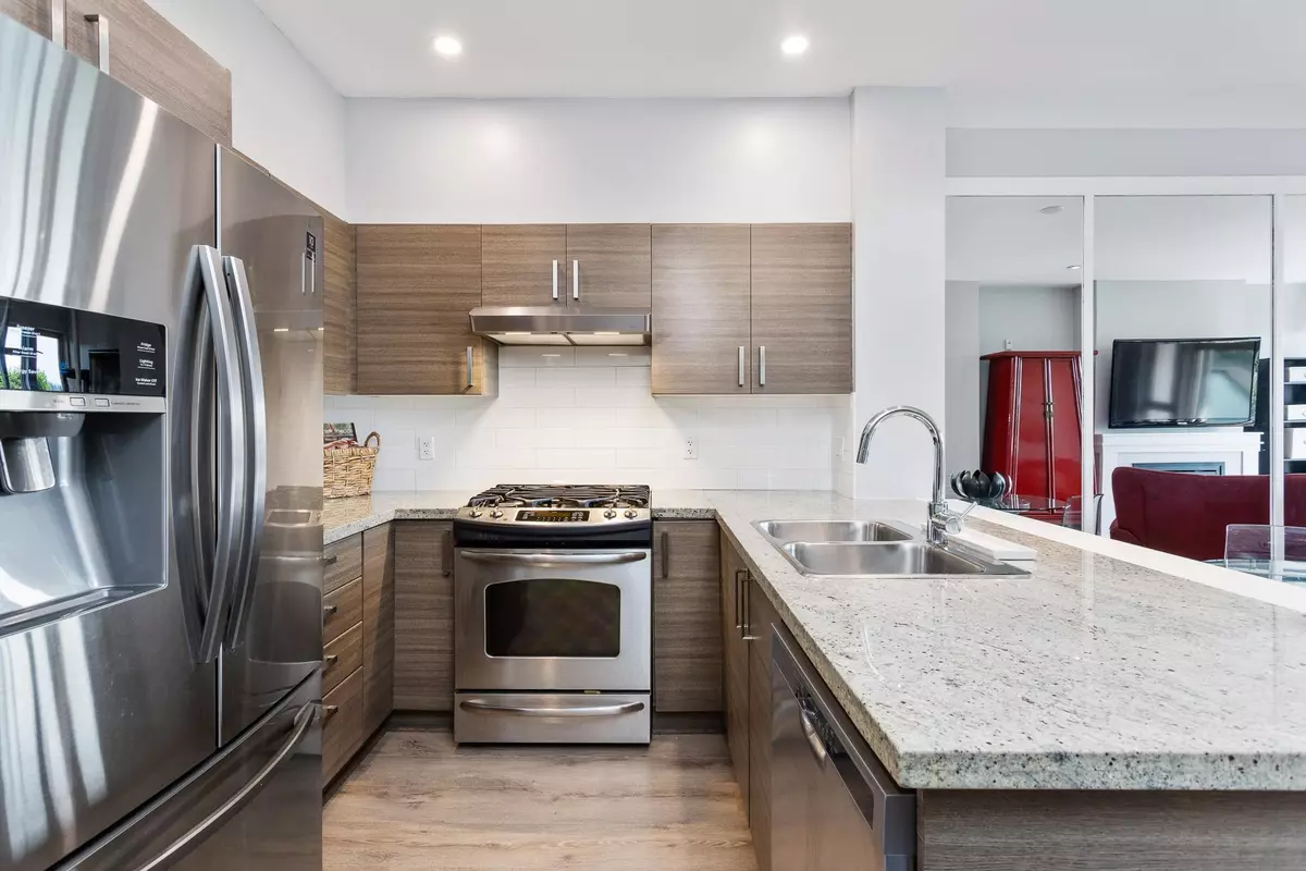 Coquitlam, BC V3B 0G8,1153 Kensal PL #409