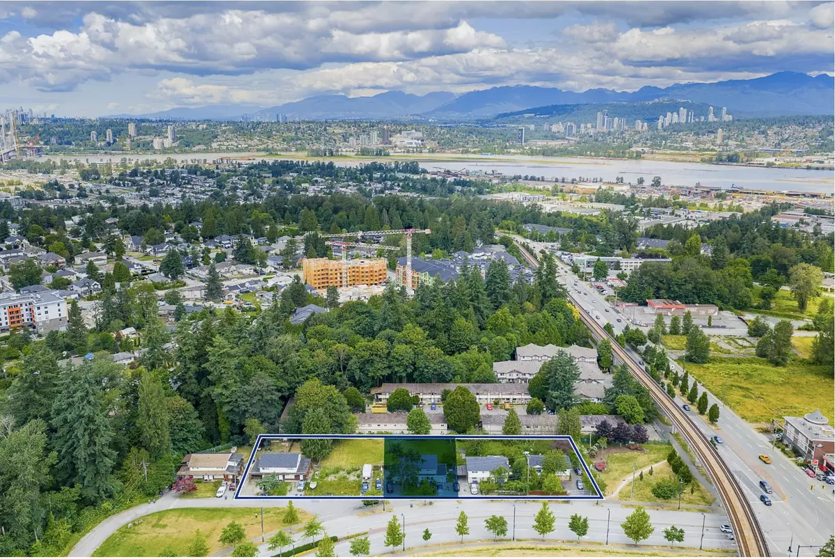 Surrey, BC V3T 3Z4,10957 University DR