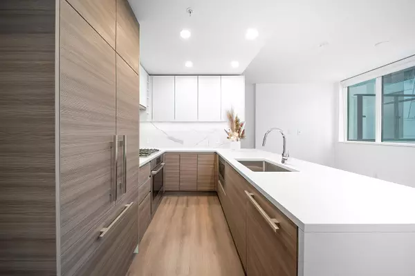 823 Carnarvon ST #508 New Westminster, BC V3M 0N5