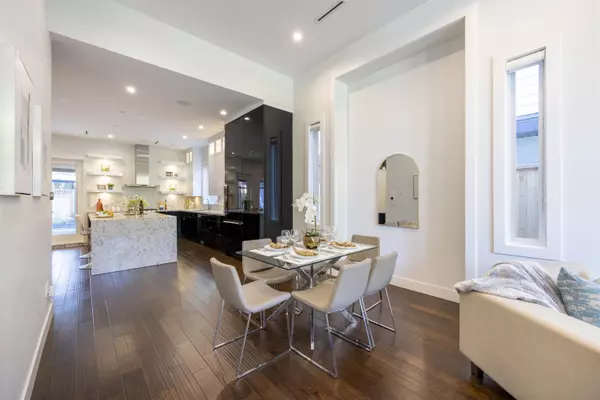 Delta, BC V4L 1H9,5724 16a AVE
