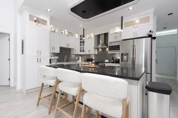 Abbotsford, BC V3G 0H4,36743 Carl Creek CRES