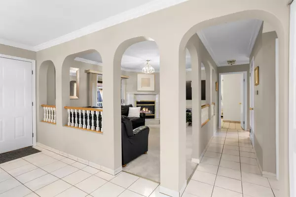 Vancouver, BC V5R 3M3,5455 Chambers ST