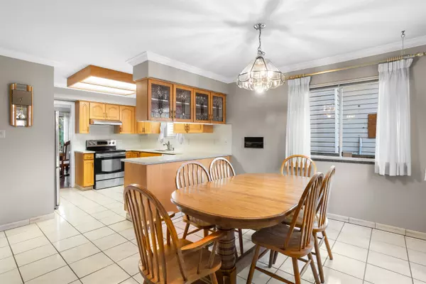 Vancouver, BC V5R 3M3,5455 Chambers ST