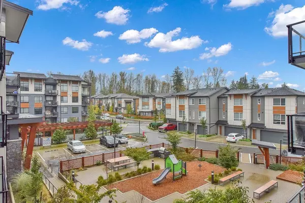 Langley, BC V2Y 4L5,19935 75a AVE #304