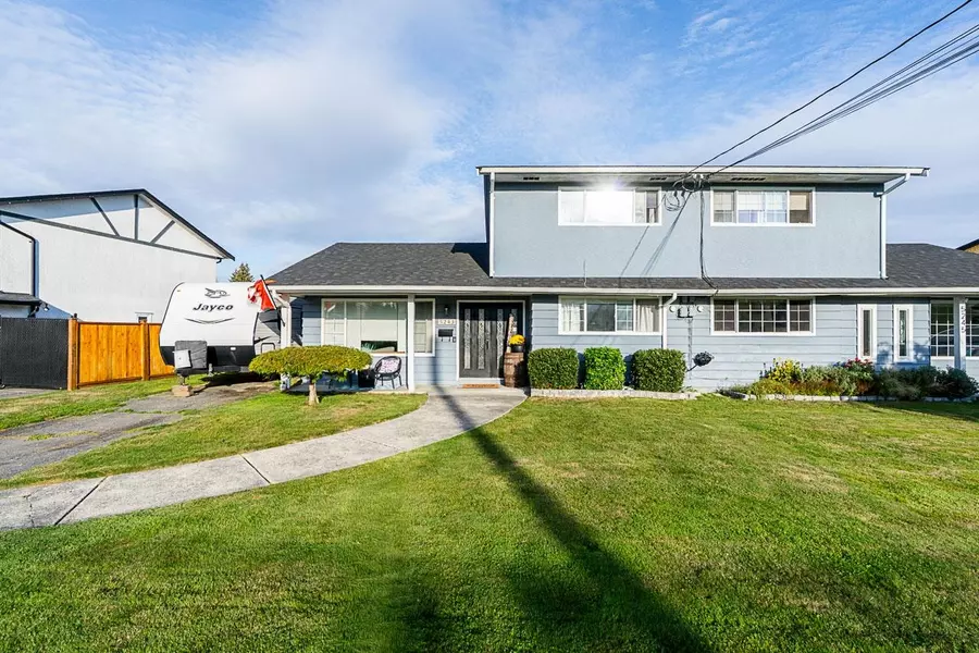 5243 Maple CRES, Delta, BC V4K 1G1