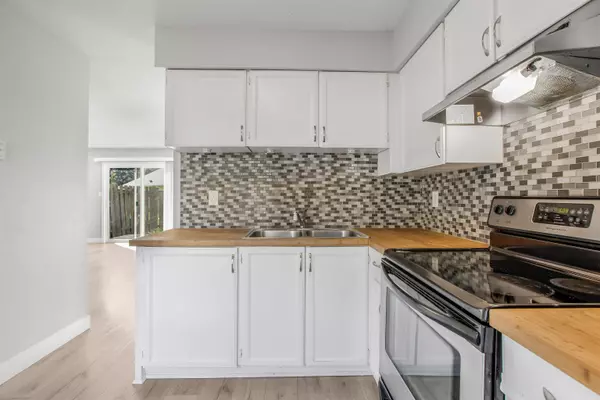 Abbotsford, BC V2T 4N2,3030 Trethewey ST #137
