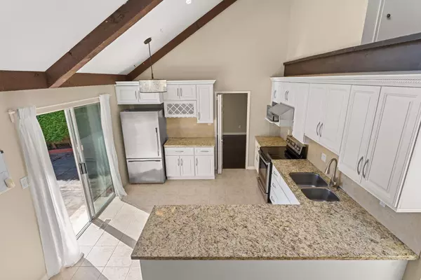 Richmond, BC V7E 3X5,11180 Kingfisher DR