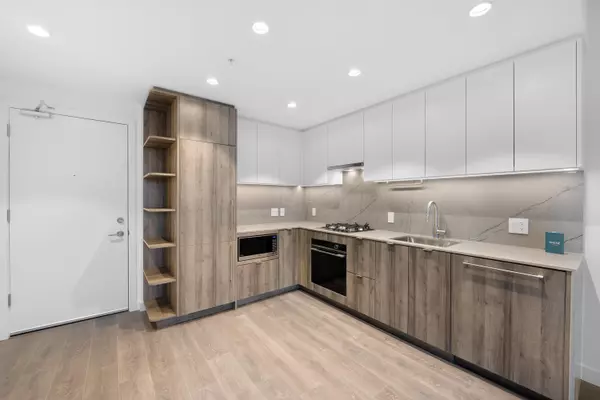 Coquitlam, BC V3J 0R5,505 Nelson ST #407