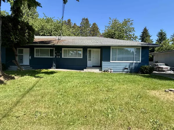Surrey, BC V3T 1S4,13065 103a AVE