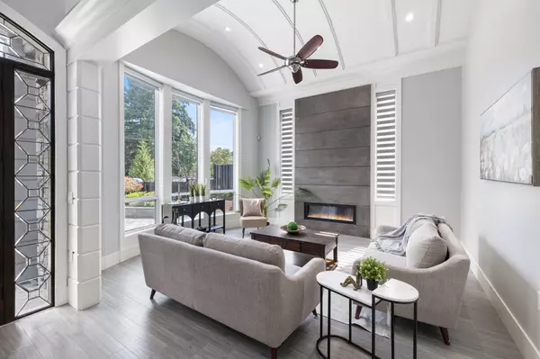 Surrey, BC V3S 3E9,7699 148 ST