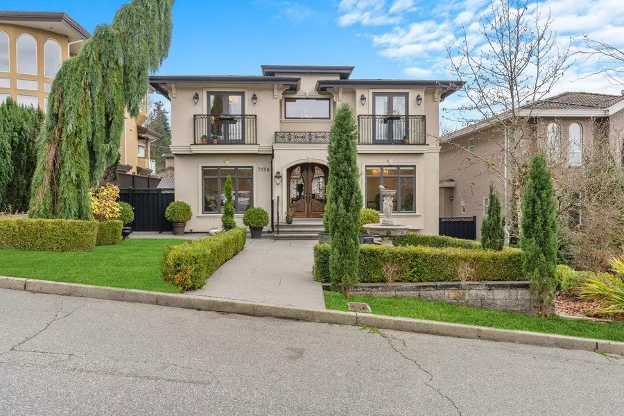 7158 Ridgeview DR, Burnaby, BC V5A 4V3